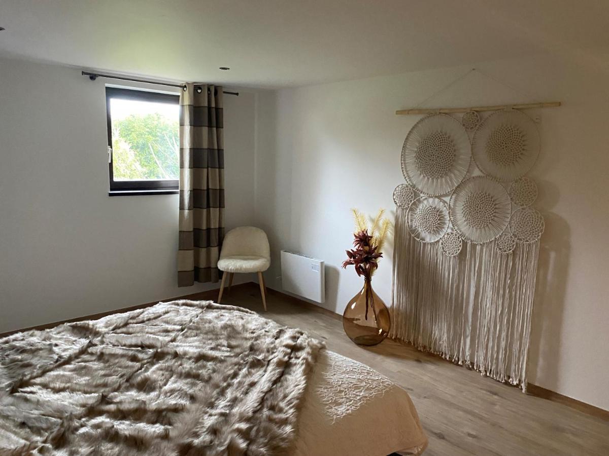 Le Logis Des Chenes, Superbe Bungalow Dans Quartier Residentiel Proche De Namur Wepion Luaran gambar