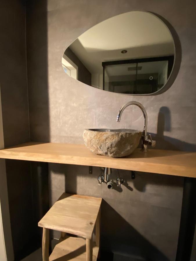 Le Logis Des Chenes, Superbe Bungalow Dans Quartier Residentiel Proche De Namur Wepion Luaran gambar